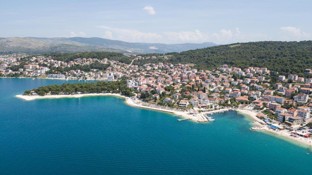 טרוגיר Apartments By The Sea Okrug Gornji, Ciovo - 1069 מראה חיצוני תמונה