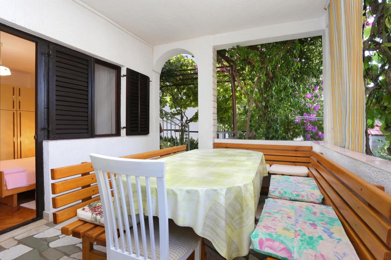 טרוגיר Apartments By The Sea Okrug Gornji, Ciovo - 1069 מראה חיצוני תמונה